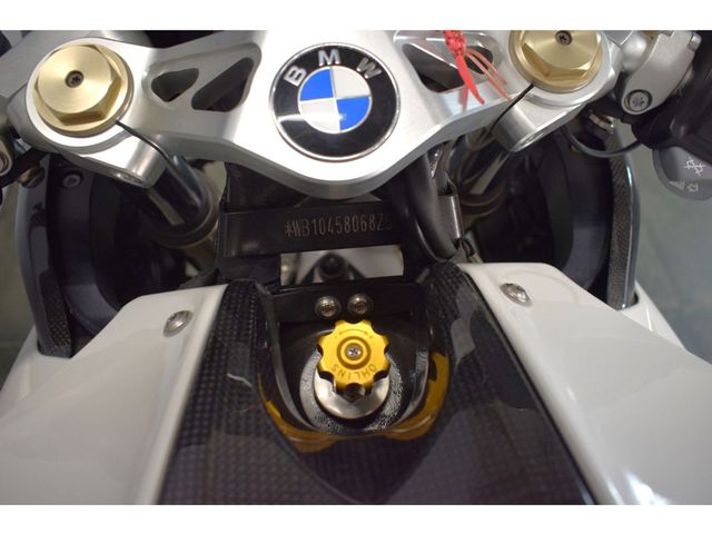 bmw - hp-2-sport