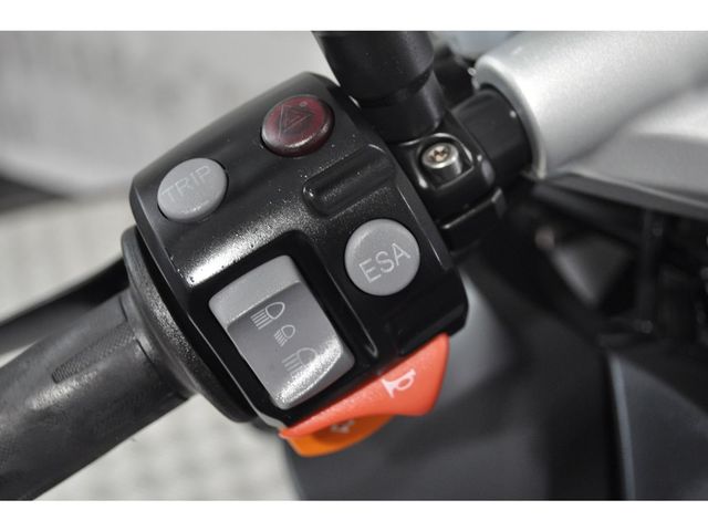 bmw - k-1200-r-abs-esa