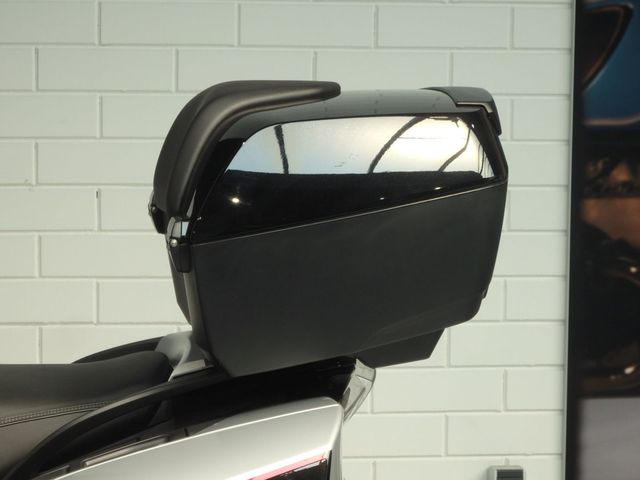 bmw - k-1600-gt
