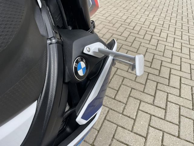 bmw - m-1000-r