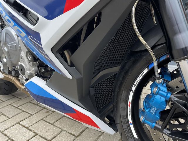 bmw - m-1000-r