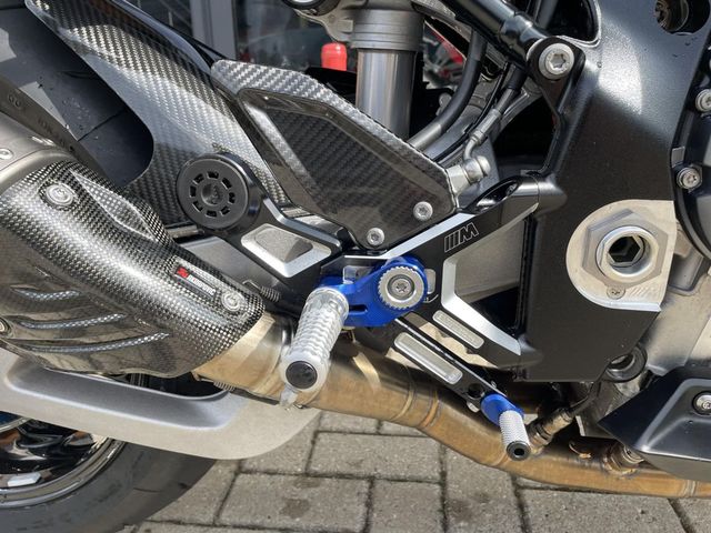 bmw - m-1000-rr