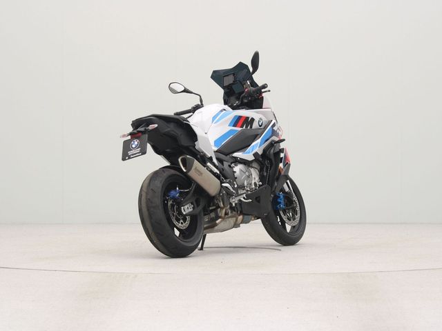 bmw - m-1000-xr