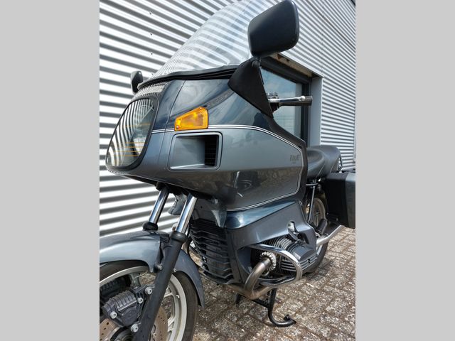 bmw - r-100-rt-classic