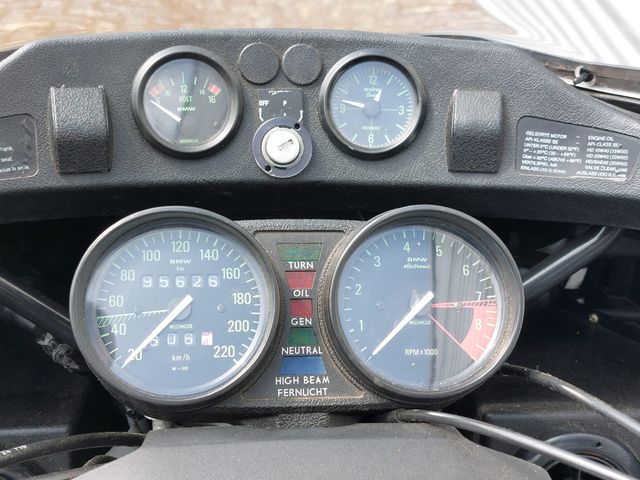 bmw - r-100-rt-classic