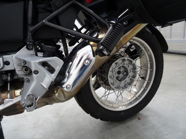 bmw - r-1100-gs