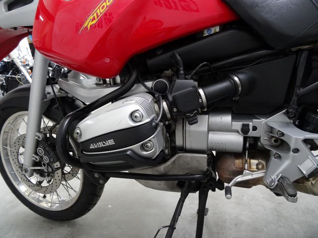 bmw - r-1100-gs