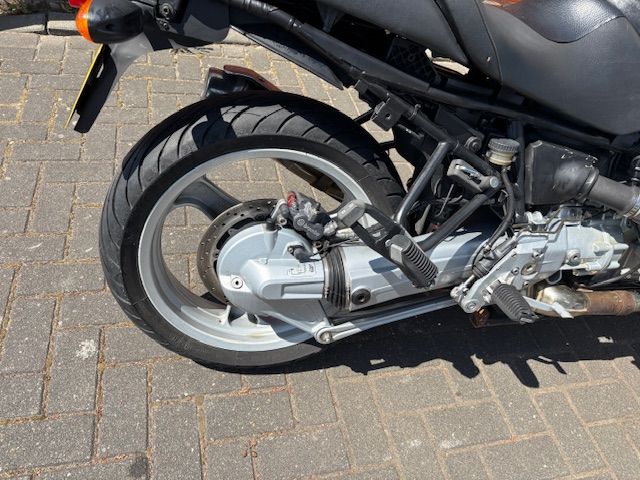 bmw - r-1100-r