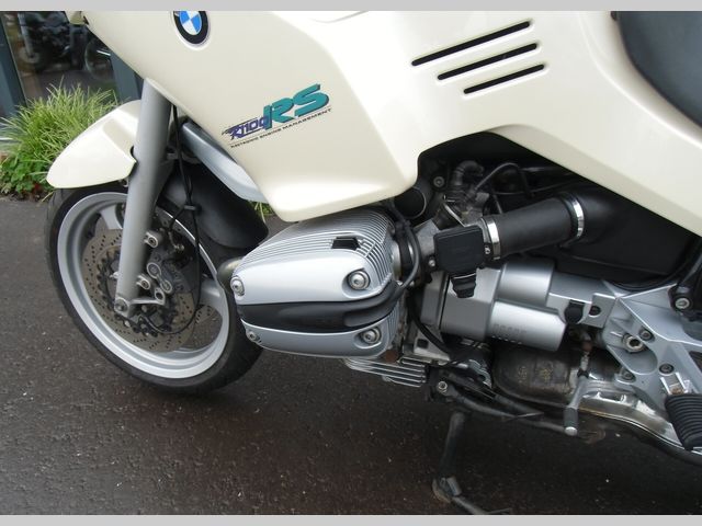 bmw - r-1100-rs