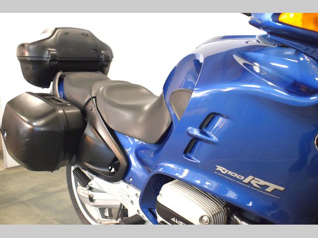 bmw - r-1100-rt