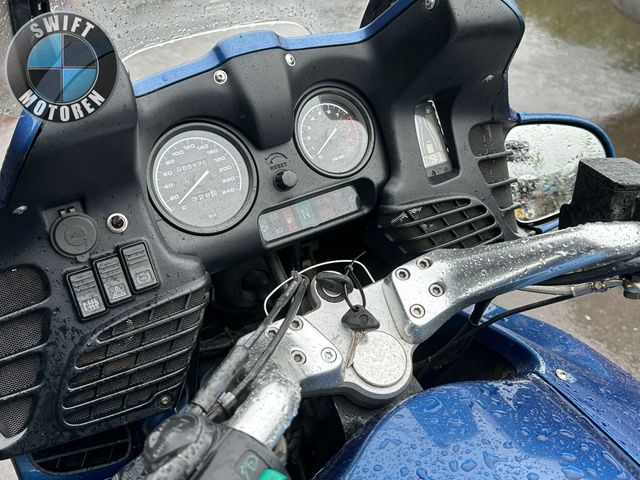 bmw - r-1100-rt