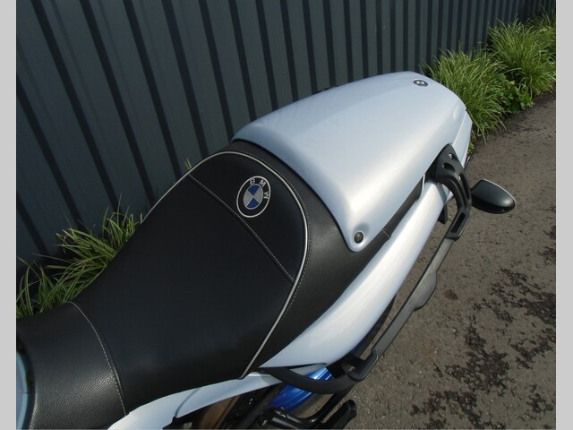 bmw - r-1100-s