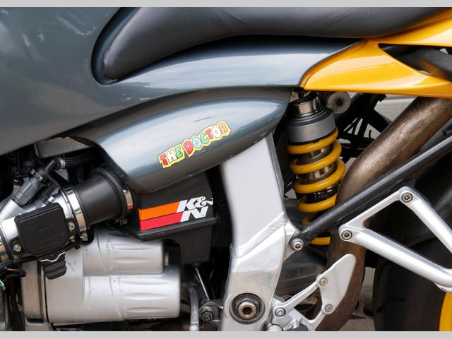 bmw - r-1100-s