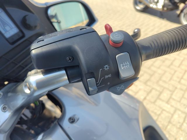 bmw - r-1150-rt