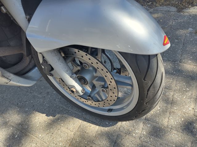 bmw - r-1150-rt