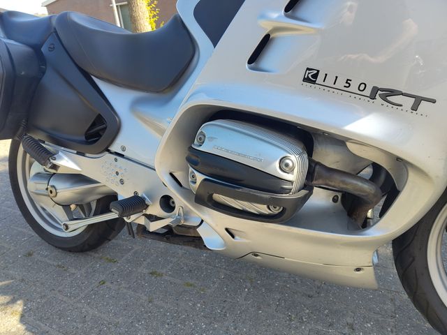 bmw - r-1150-rt