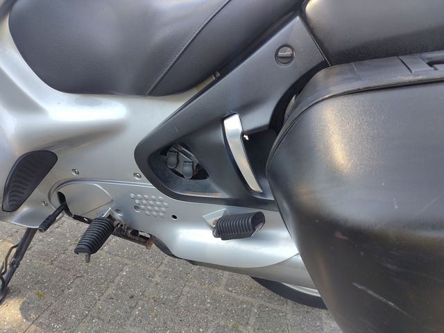 bmw - r-1150-rt