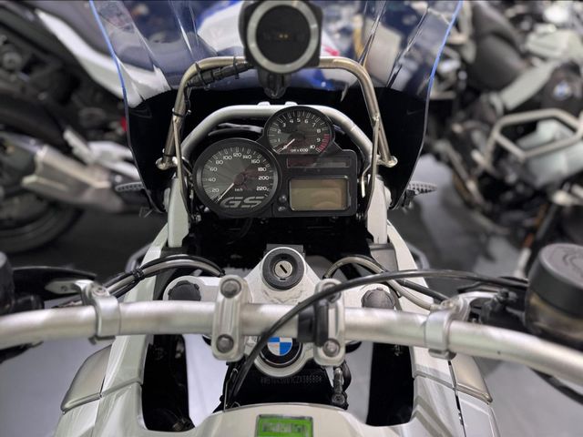 bmw - r-1200-gs