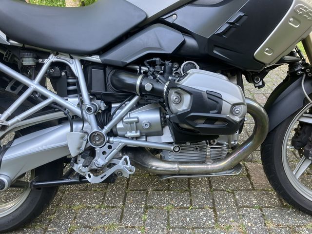 bmw - r-1200-gs