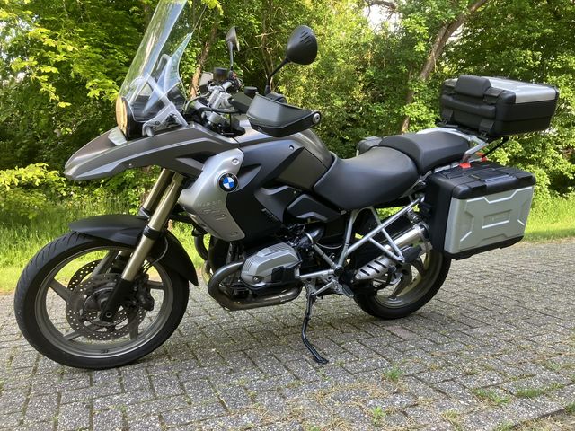 bmw - r-1200-gs