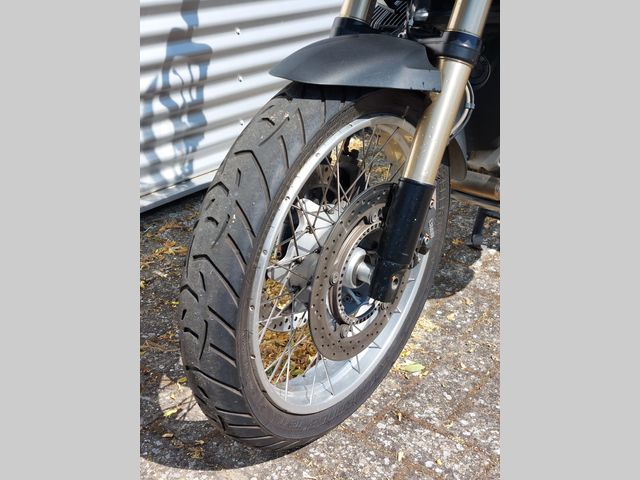 bmw - r-1200-gs