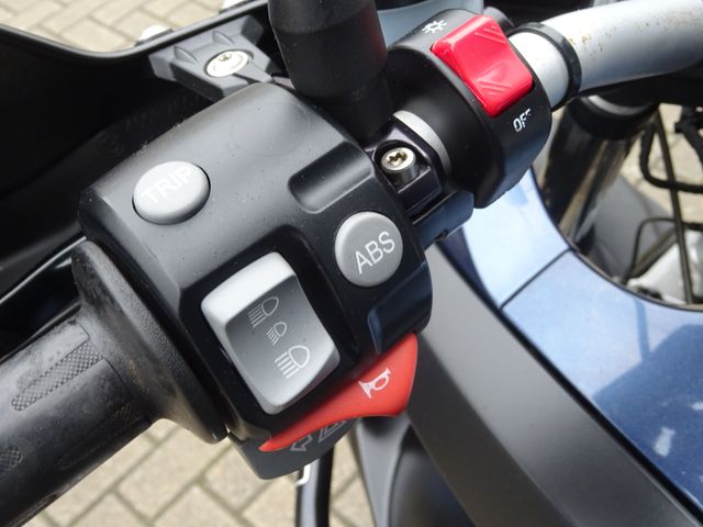 bmw - r-1200-gs