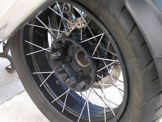 bmw - r-1200-gs