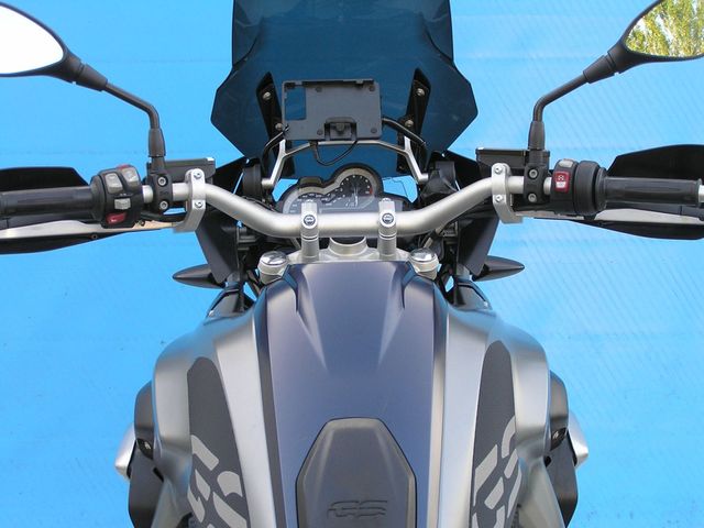 bmw - r-1200-gs