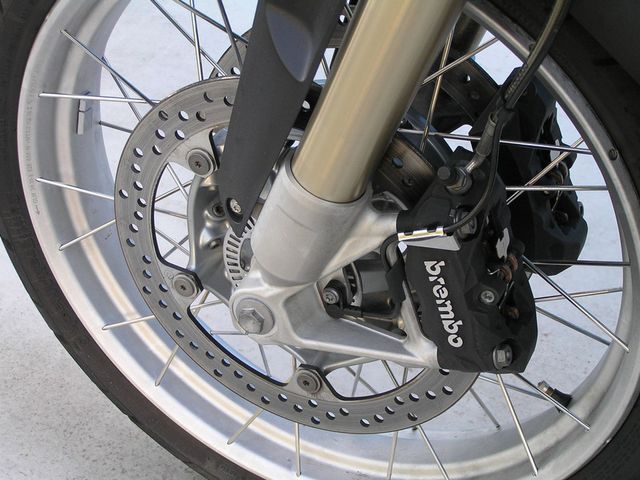 bmw - r-1200-gs