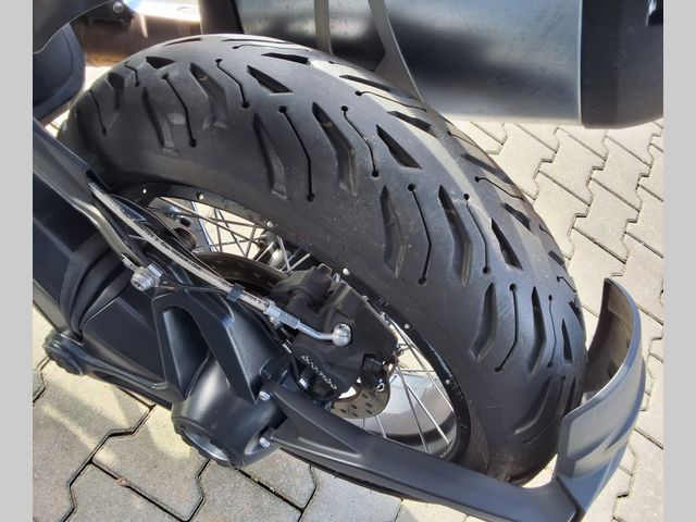 bmw - r-1200-gs-adventure