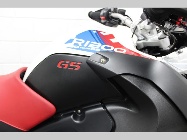 bmw - r-1200-gs-adventure