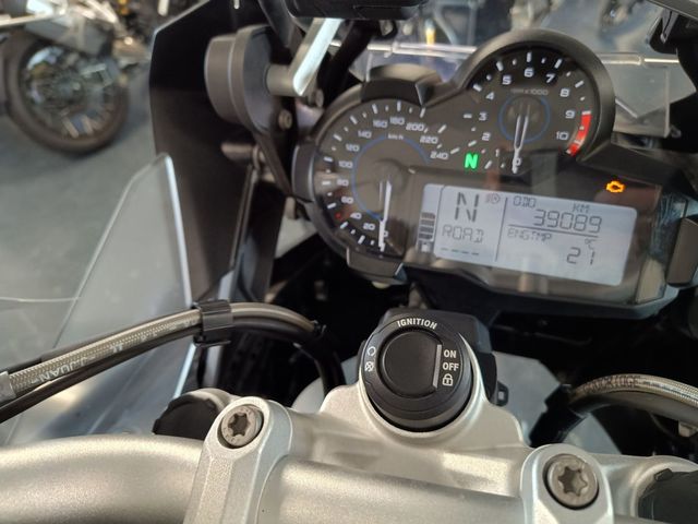 bmw - r-1200-gs-adventure