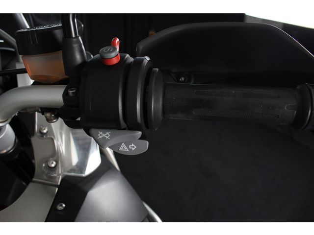 bmw - r-1200-gs-adventure