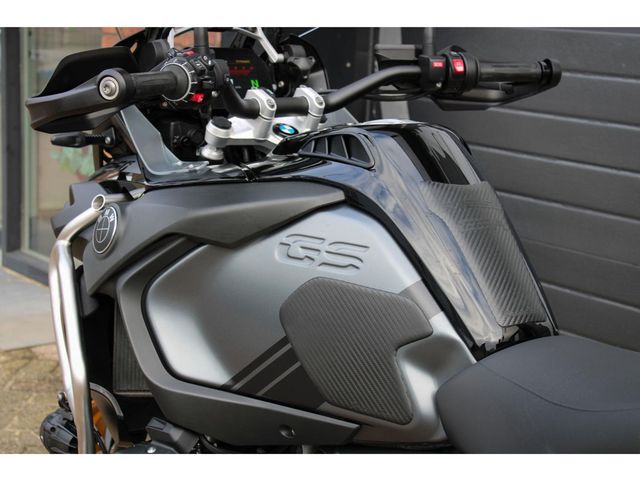 bmw - r-1200-gs-adventure-triple-black