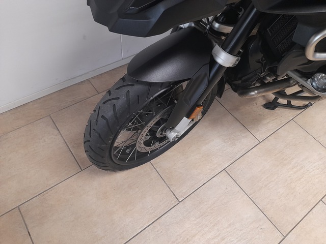 bmw - r-1200-gs-adventure-triple-black