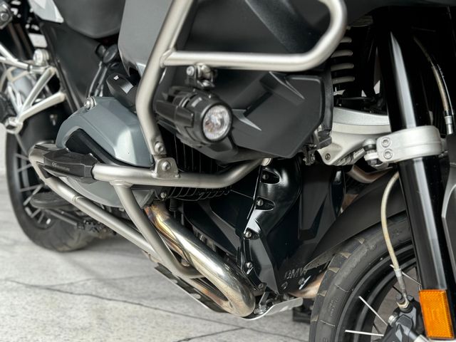 bmw - r-1200-gs-adventure-triple-black