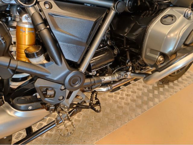 bmw - r-1200-gs-adventure-triple-black