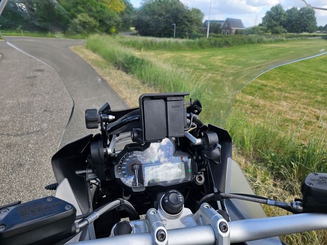 bmw - r-1200-gs-adventure-triple-black