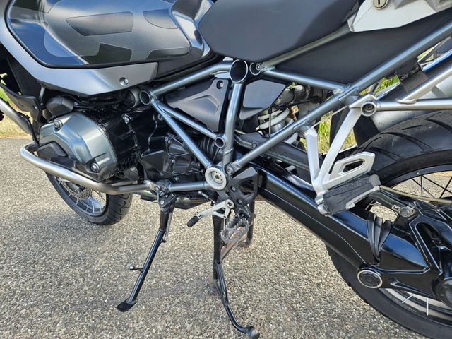 bmw - r-1200-gs-adventure-triple-black