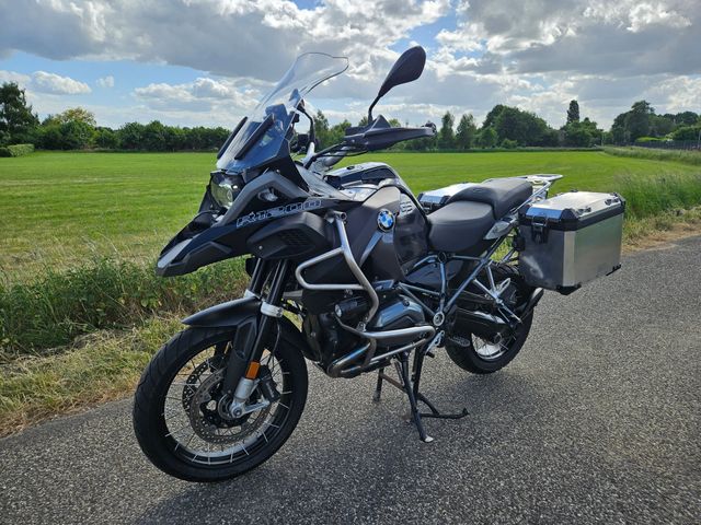 bmw - r-1200-gs-adventure-triple-black
