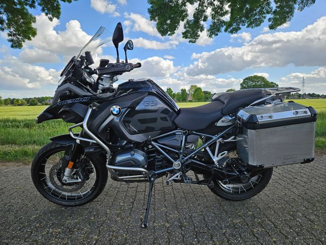 bmw - r-1200-gs-adventure-triple-black