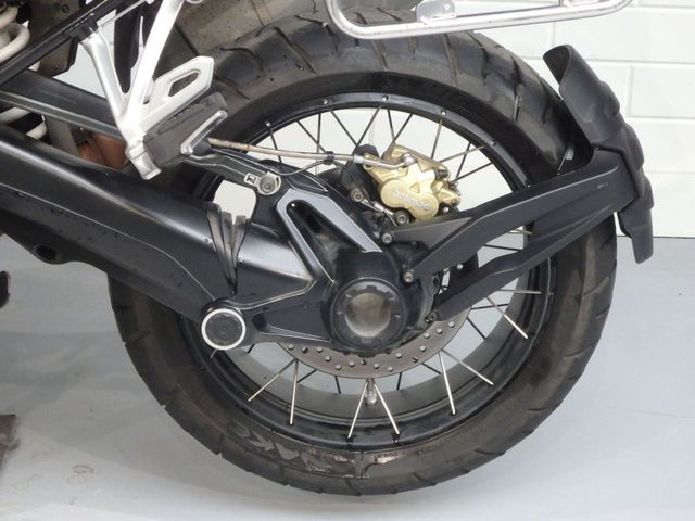 bmw - r-1200-gs-adventure-triple-black