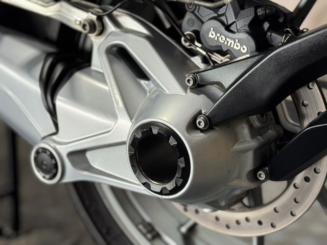 bmw - r-1200-gs-lc