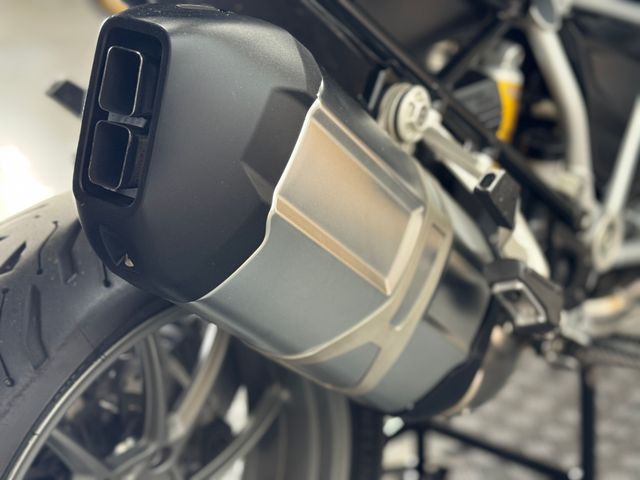 bmw - r-1200-gs-lc