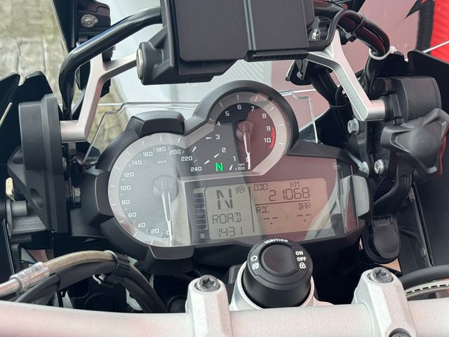 bmw - r-1200-gs-lc-adventure