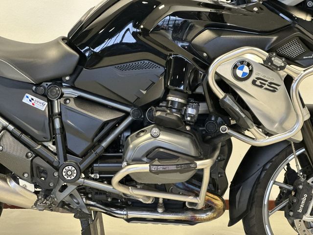bmw - r-1200-gs-triple-black-edition