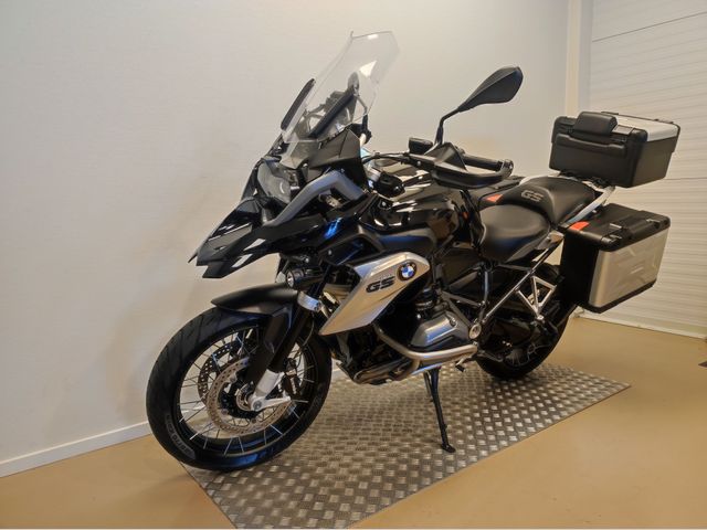 bmw - r-1200-gs-triple-black-edition