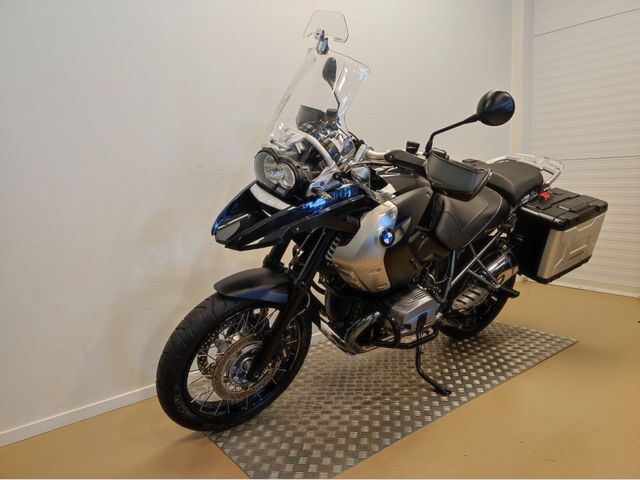 bmw - r-1200-gs-triple-black-edition