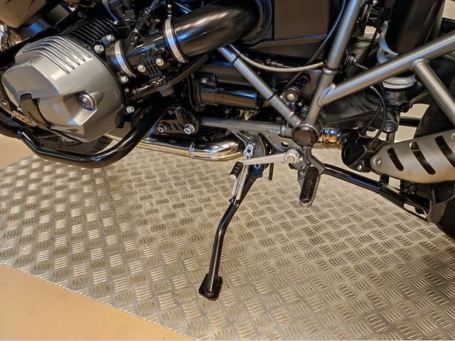 bmw - r-1200-gs-triple-black-edition