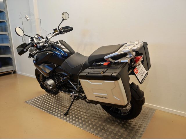 bmw - r-1200-gs-triple-black-edition